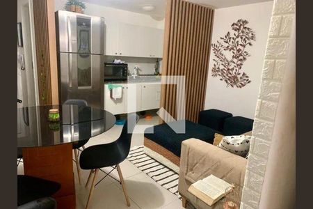 Apartamento à venda com 2 quartos, 50m² em Itaipu, Niterói