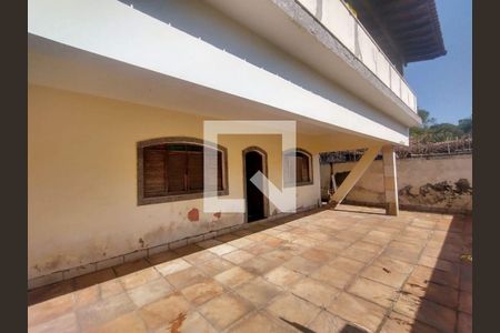 Casa à venda com 3 quartos, 300m² em Piratininga, Niterói