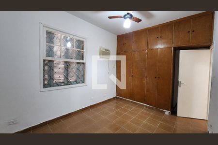 Quarto 1 de apartamento para alugar com 2 quartos, 51m² em Boqueirão, Santos