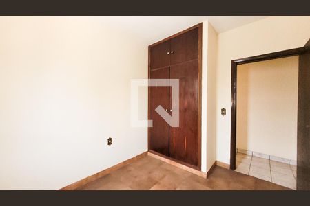 Quarto 1 de casa para alugar com 3 quartos, 127m² em Ponte Preta, Campinas