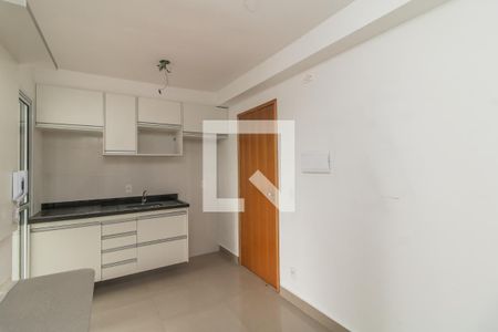 Sala/Cozinha de apartamento para alugar com 2 quartos, 32m² em Vila Guilhermina, São Paulo