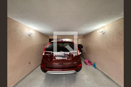 Casa à venda com 267m², 3 quartos e 1 vaga Casa à venda com 267m², 3 quartos e 1 vagaGaragem