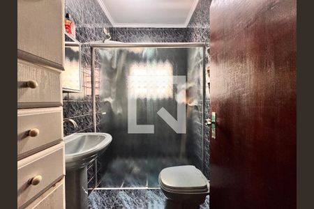 Casa à venda com 267m², 3 quartos e 1 vaga Casa à venda com 267m², 3 quartos e 1 vagaBanheiro