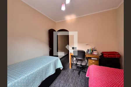 Casa à venda com 267m², 3 quartos e 1 vaga Casa à venda com 267m², 3 quartos e 1 vagaQuarto 2