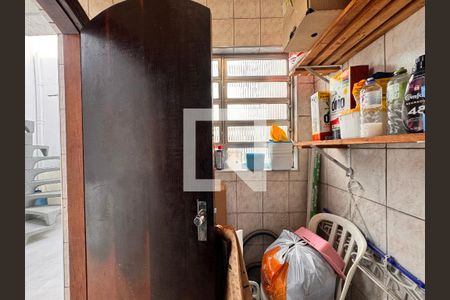 Casa à venda com 267m², 3 quartos e 1 vaga Casa à venda com 267m², 3 quartos e 1 vagaQuarto de Serviço / despensa