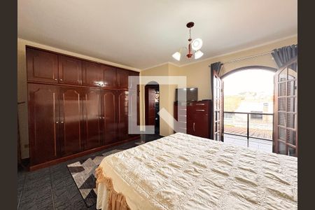 Casa à venda com 267m², 3 quartos e 1 vaga Casa à venda com 267m², 3 quartos e 1 vagaSuite