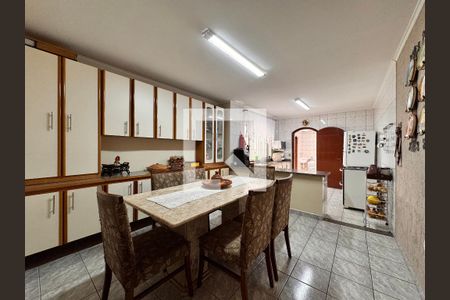 Casa à venda com 267m², 3 quartos e 1 vaga Casa à venda com 267m², 3 quartos e 1 vagaCozinha