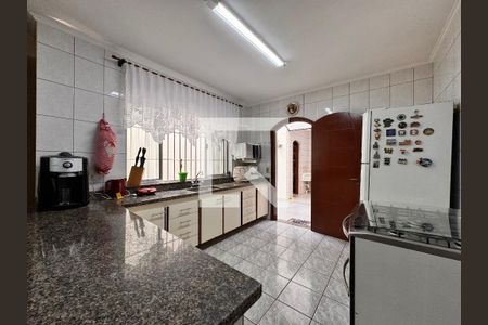 Casa à venda com 267m², 3 quartos e 1 vaga Casa à venda com 267m², 3 quartos e 1 vagaCozinha