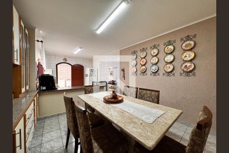 Casa à venda com 267m², 3 quartos e 1 vaga Casa à venda com 267m², 3 quartos e 1 vagaCozinha