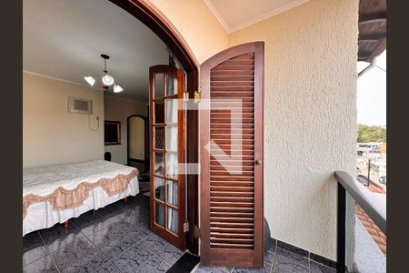 Casa à venda com 267m², 3 quartos e 1 vaga Casa à venda com 267m², 3 quartos e 1 vagaSacada