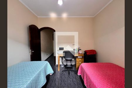 Casa à venda com 267m², 3 quartos e 1 vaga Casa à venda com 267m², 3 quartos e 1 vagaQuarto 2