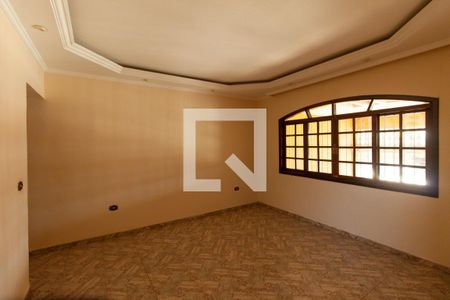 Sala 1 de casa para alugar com 3 quartos, 182m² em Vila Prudente, São Paulo