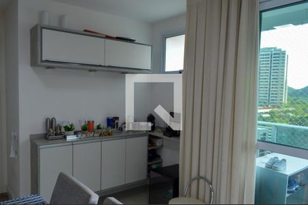 Sala de apartamento à venda com 2 quartos, 79m² em Barra Olímpica, Rio de Janeiro