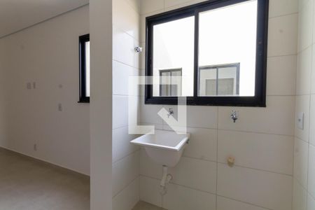 Sala/Cozinha e Área de Serviço de apartamento para alugar com 2 quartos, 37m² em Tatuapé, São Paulo