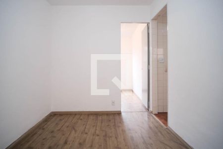 Sala de apartamento para alugar com 2 quartos, 43m² em Conjunto Habitacional Padre Manoel da Nóbrega, São Paulo