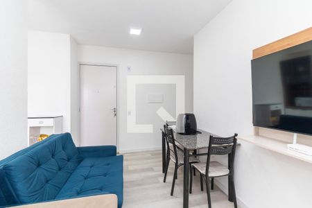 Sala de apartamento para alugar com 2 quartos, 44m² em Vila Lourdes, São Paulo