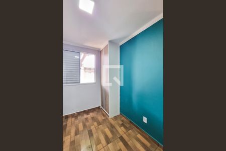 Quarto de apartamento para alugar com 2 quartos, 45m² em Jardim Ismenia, São José dos Campos