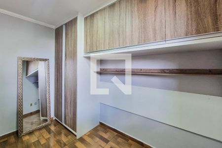 Quarto de apartamento para alugar com 2 quartos, 45m² em Jardim Ismenia, São José dos Campos