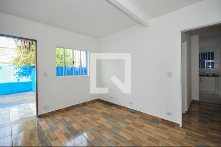 Sala de casa para alugar com 2 quartos, 250m² em Jardim Oliveiras, Taboão da Serra