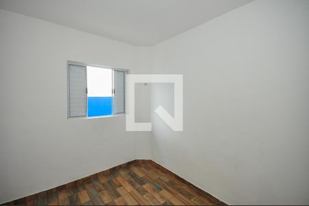 Quarto 2 de casa para alugar com 2 quartos, 250m² em Jardim Oliveiras, Taboão da Serra