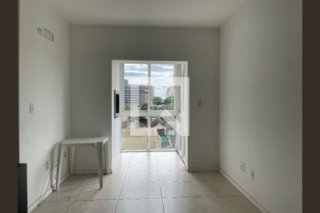 Sala de apartamento para alugar com 1 quarto, 49m² em Centro, São Leopoldo