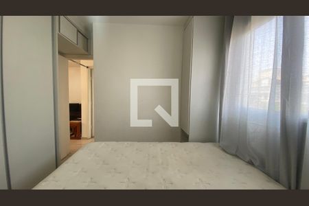 Quarto 1 de apartamento para alugar com 2 quartos, 43m² em Salgado Filho, Belo Horizonte