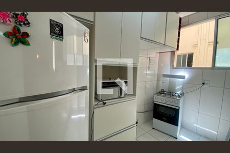 Cozinha de apartamento para alugar com 2 quartos, 43m² em Salgado Filho, Belo Horizonte