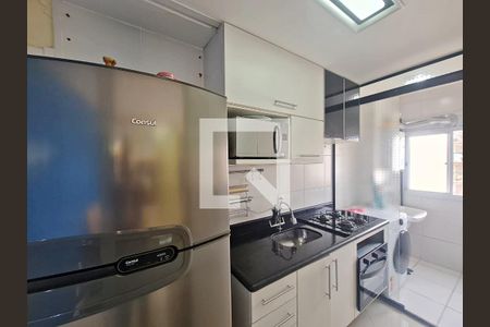 Apartamento para alugar com 56m², 3 quartos e 1 vaga Apartamento para alugar com 56m², 3 quartos e 1 vagaCozinha e Área de Serviço