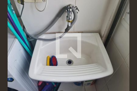 Apartamento para alugar com 56m², 3 quartos e 1 vaga Apartamento para alugar com 56m², 3 quartos e 1 vagaCozinha e Área de Serviço