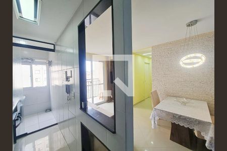 Apartamento para alugar com 56m², 3 quartos e 1 vaga Apartamento para alugar com 56m², 3 quartos e 1 vagaCozinha e Área de Serviço