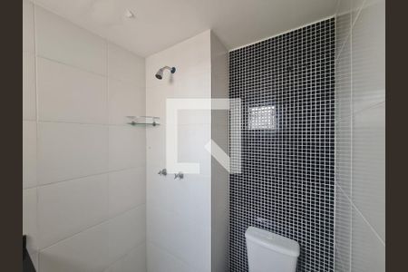 Apartamento para alugar com 56m², 3 quartos e 1 vaga Apartamento para alugar com 56m², 3 quartos e 1 vagaBanheiro da Suíte