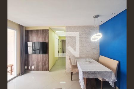 Sala  de apartamento à venda com 3 quartos, 56m² em Cocaia, Guarulhos