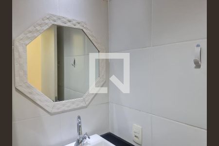 Apartamento para alugar com 56m², 3 quartos e 1 vaga Apartamento para alugar com 56m², 3 quartos e 1 vagaBanheiro Social