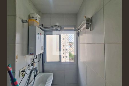 Apartamento para alugar com 56m², 3 quartos e 1 vaga Apartamento para alugar com 56m², 3 quartos e 1 vagaCozinha e Área de Serviço