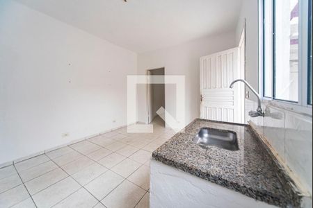 Cozinha de casa para alugar com 1 quarto, 40m² em Vila Suíça, Santo André