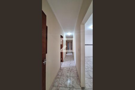 Corredor de apartamento para alugar com 4 quartos, 194m² em Tupi, Praia Grande