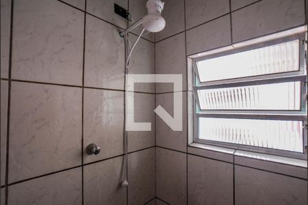 Banheiro de casa para alugar com 1 quarto, 40m² em Vila Camilópolis, Santo André