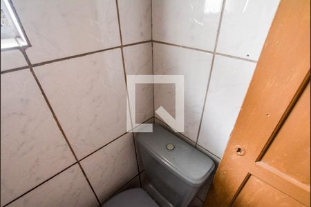 Banheiro de casa para alugar com 1 quarto, 40m² em Vila Camilópolis, Santo André