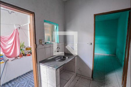 Cozinha de casa para alugar com 1 quarto, 40m² em Vila Camilópolis, Santo André