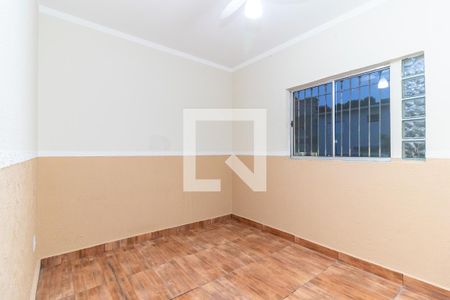 Quarto 1 de casa para alugar com 2 quartos, 50m² em Vila Jacuí, São Paulo