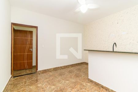 Sala/Cozinha de casa para alugar com 2 quartos, 50m² em Vila Jacuí, São Paulo