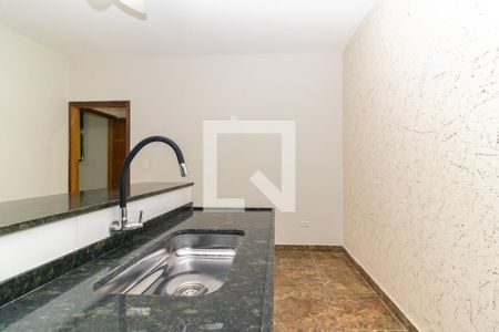 Sala/Cozinha de casa para alugar com 2 quartos, 50m² em Vila Jacuí, São Paulo