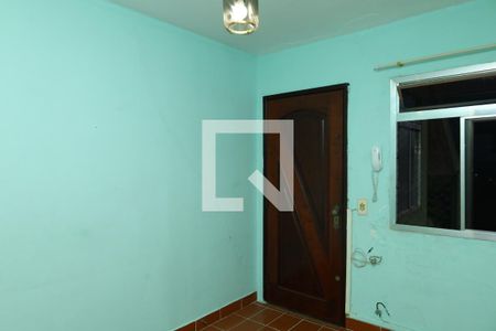 Sala de apartamento para alugar com 2 quartos, 48m² em Conjunto Residencial José Bonifácio, São Paulo