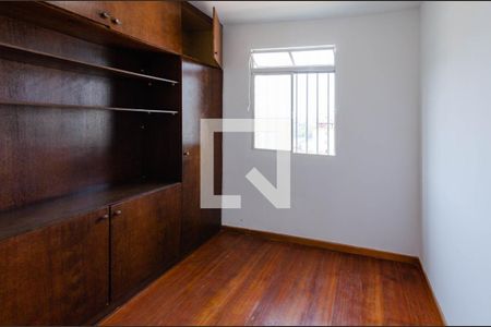 Quarto 1 de apartamento para alugar com 3 quartos, 68m² em Padre Eustáquio, Belo Horizonte