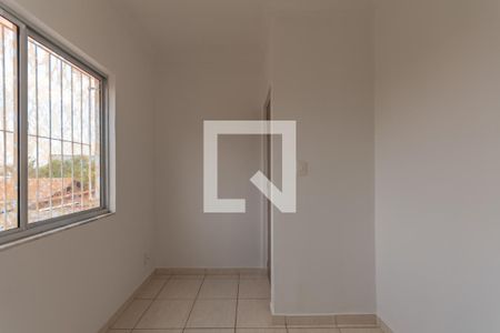 Quarto 1 de apartamento para alugar com 3 quartos, 70m² em Jaqueline, Belo Horizonte