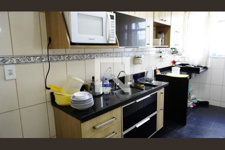 Cozinha de apartamento para alugar com 2 quartos, 60m² em Taquara, Rio de Janeiro