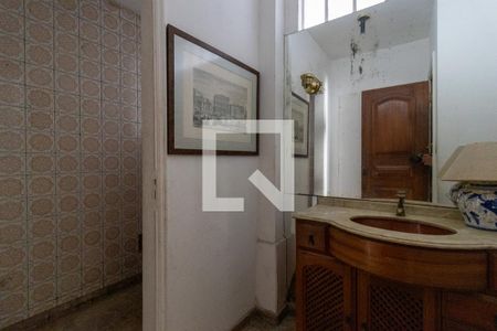 Lavabo de casa à venda com 4 quartos, 200m² em Tijuca, Rio de Janeiro