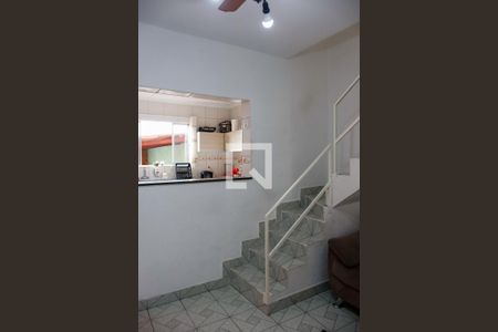 sala de casa à venda com 5 quartos, 200m² em Bandeiras, Osasco