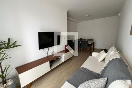 Sala de apartamento para alugar com 3 quartos, 71m² em Conjunto Residencial Irai, Suzano