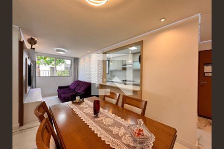 Sala de apartamento à venda com 2 quartos, 50m² em Utinga, Santo André